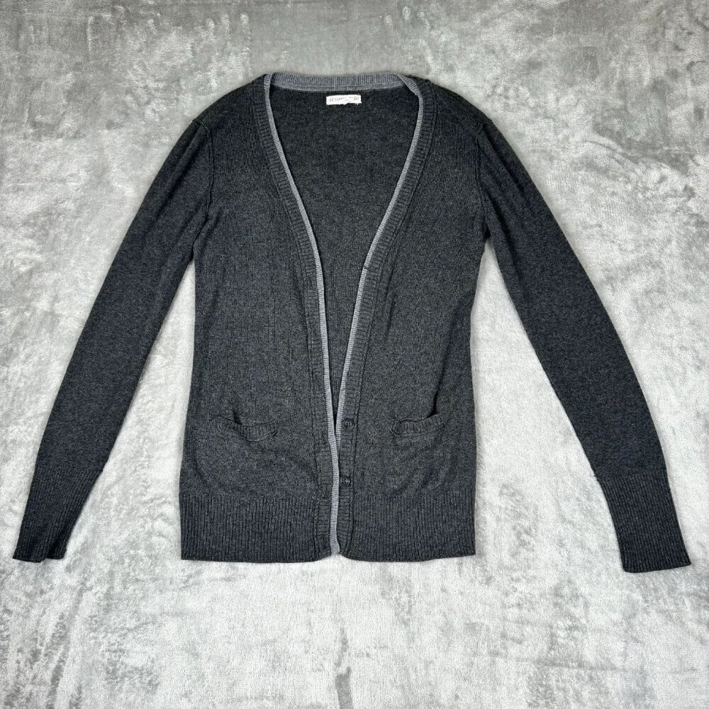 Aeropostale Cotton Blend Cardigan Sweater size L Gray Dark Academia READ